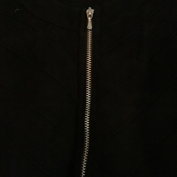 Stretchy Body-con dress - Picture 6 of 9